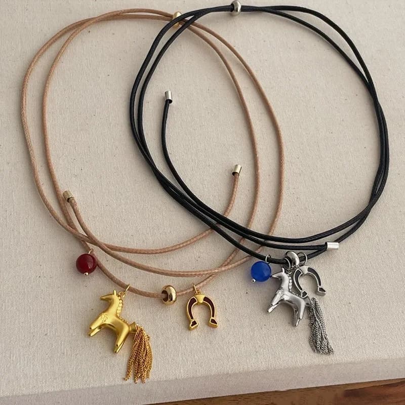 Sunnydor pony fringed pendant necklace fashionable light luxury niche design high end braided rope collarbone chain sweater chain