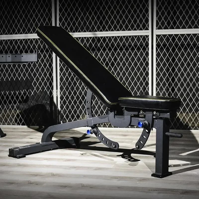 Multifunctional bench Adjustable for Lifting Weights, Suitable for Gym and Home Fitness