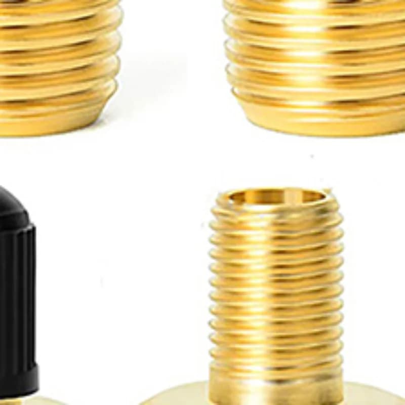 Adattatore per gonfiaggio pneumatici in ottone da 2 pezzi con valvola interna da 1/4" NPT (M) a valvola Schrader standard (M) - Connettore per gonfiaggio pneumatici