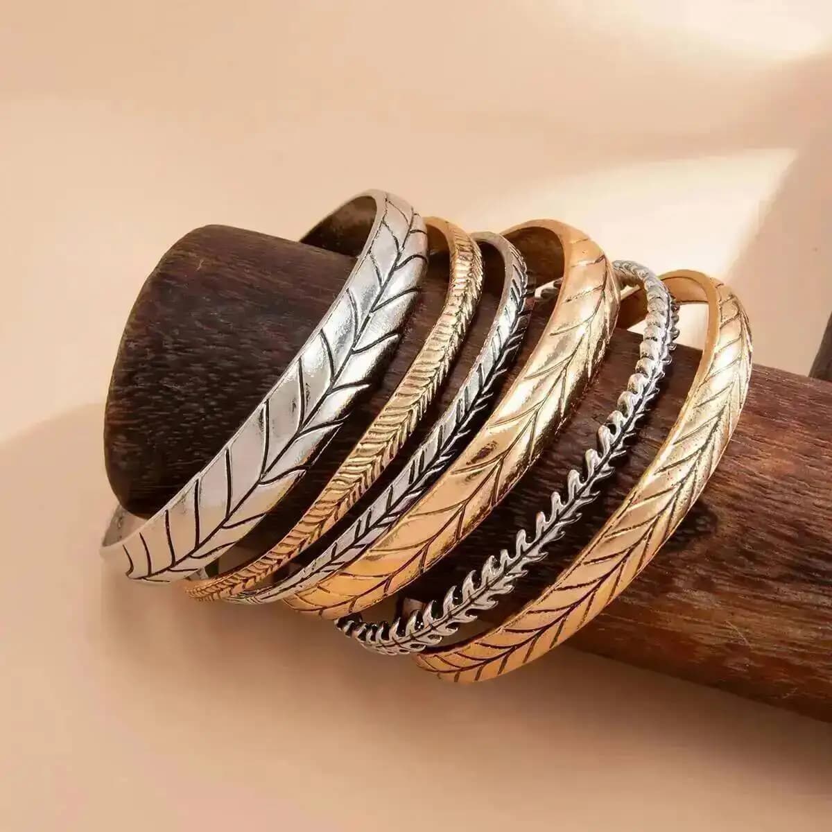 IngeSight.Z 6 Pcs/Set Creative Classic Leaf Pattern Layering Bangles Women 2026 New Ethnic Style Stackable Bracelet Jewelry Gift