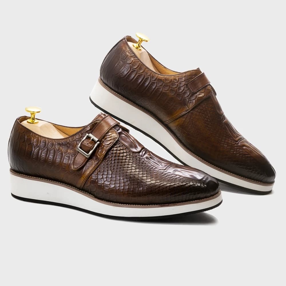 Scarpe casual da uomo Scarpe classiche da uomo in vera pelle con motivo coccodrillo Scarpe da ginnastica con cinturino monaco con fibbia alla moda originale