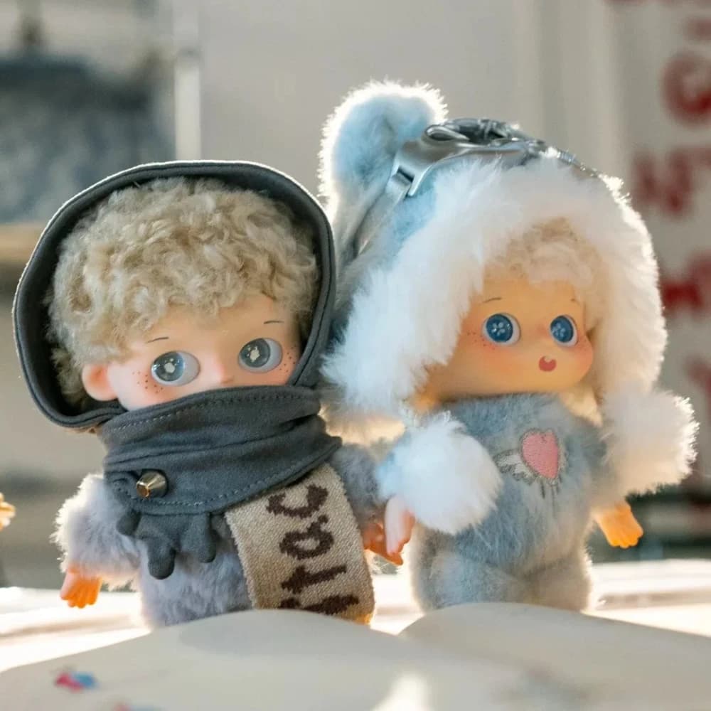HERE PIDOLThe Dream Collection Series Blind Box Pop Culture Toys Furry Hanging Figurine Backpack Hanging Ornament Cute Doll Gift