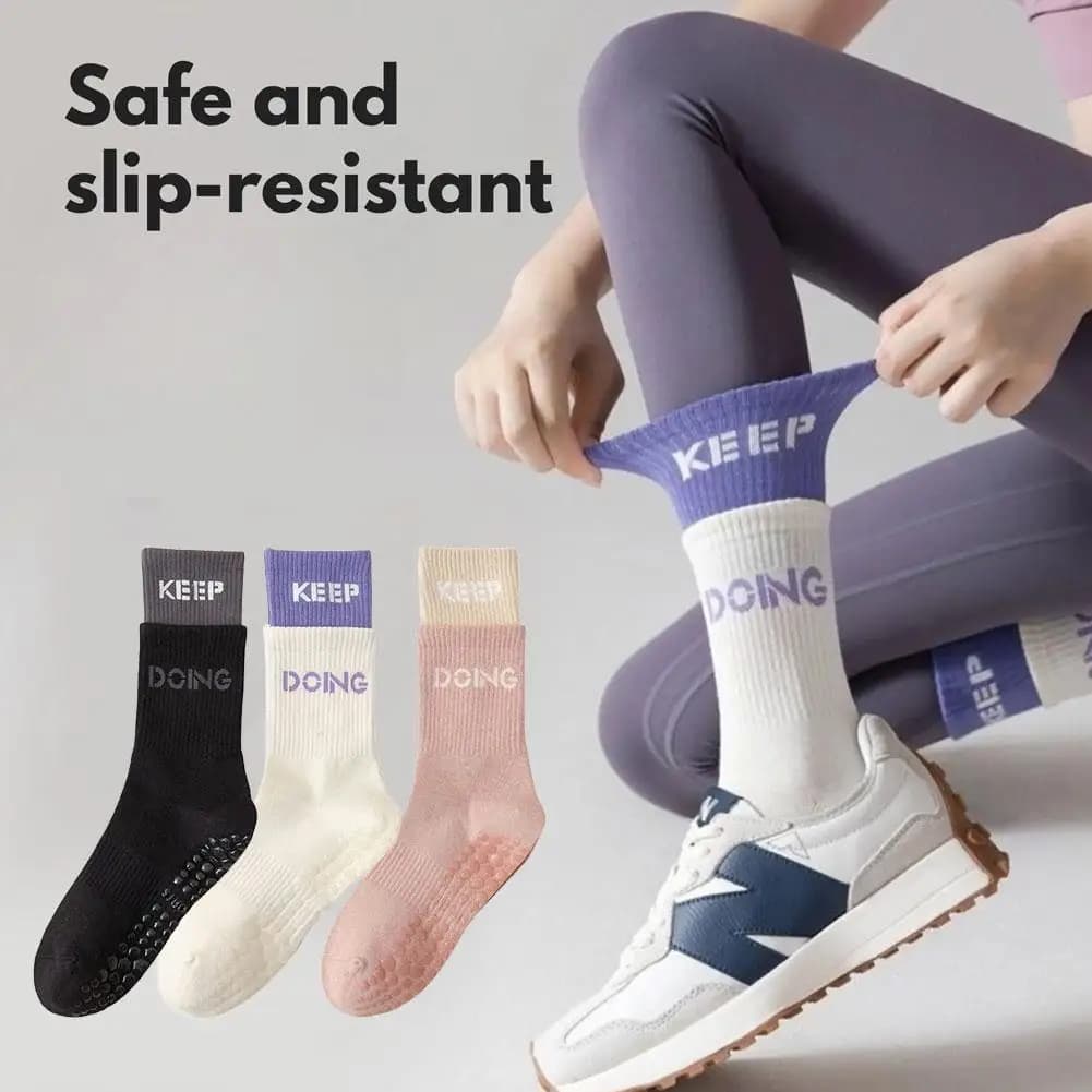 Women Non Slip Pilates Yoga Socks Mid Calf Silicone Grip Cotton Socks For Indoor Fitness Barre Floor Workout