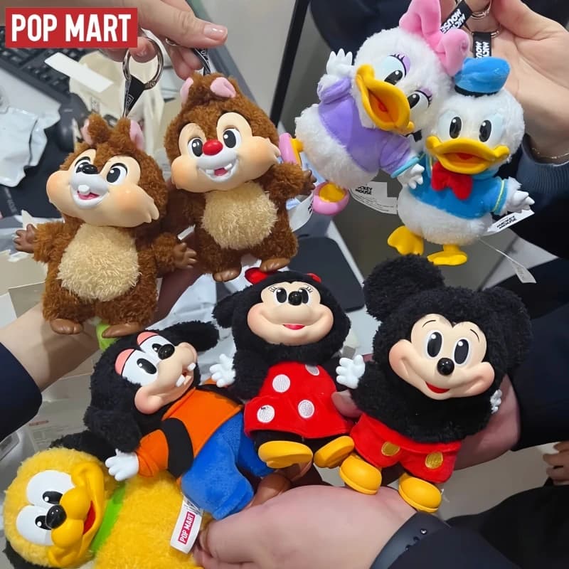 Originale Popmart Mickey Family Serie Cute Together Blind Box Ciondolo Giocattolo Fatto a Mano Prodotti di Tendenza Decorazione Regali Carini per le Feste