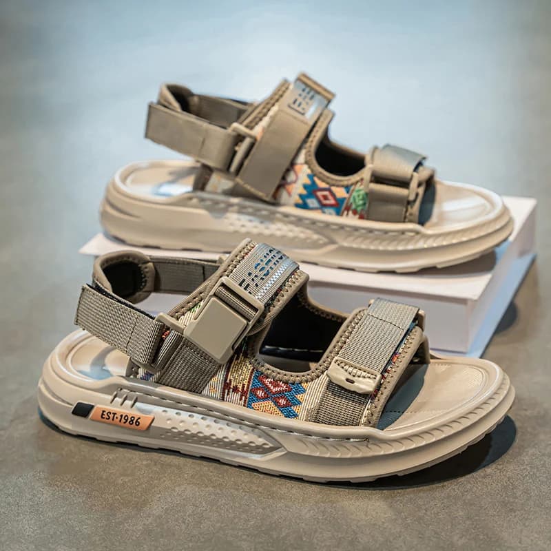 Sandali da uomo stile romano estivi da esterno antiscivolo con suola morbida resistenti all'usura, scarpe sportive da spiaggia casual traspiranti