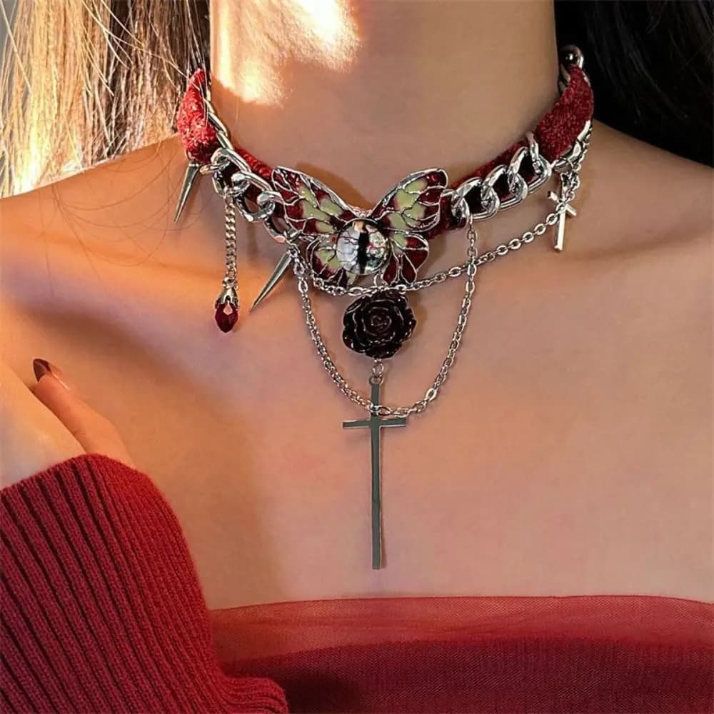 Collana Girocollo Vintage Stile Gotico con Farfalla, Rosa, Occhi Rossi, Velluto Y2K, Accessori, Croce, Nappa e Perline, per Club