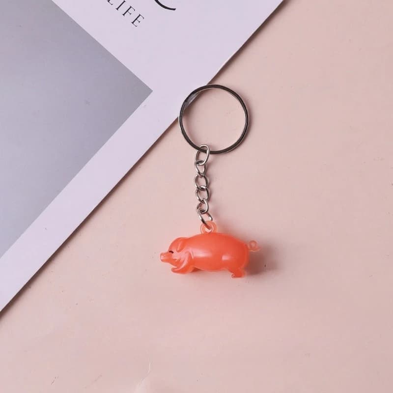Portachiavi a forma di maialino arrosto, accessorio per auto, ornamento creativo per specchietto retrovisore, decorazione auto trendy e simpatica
