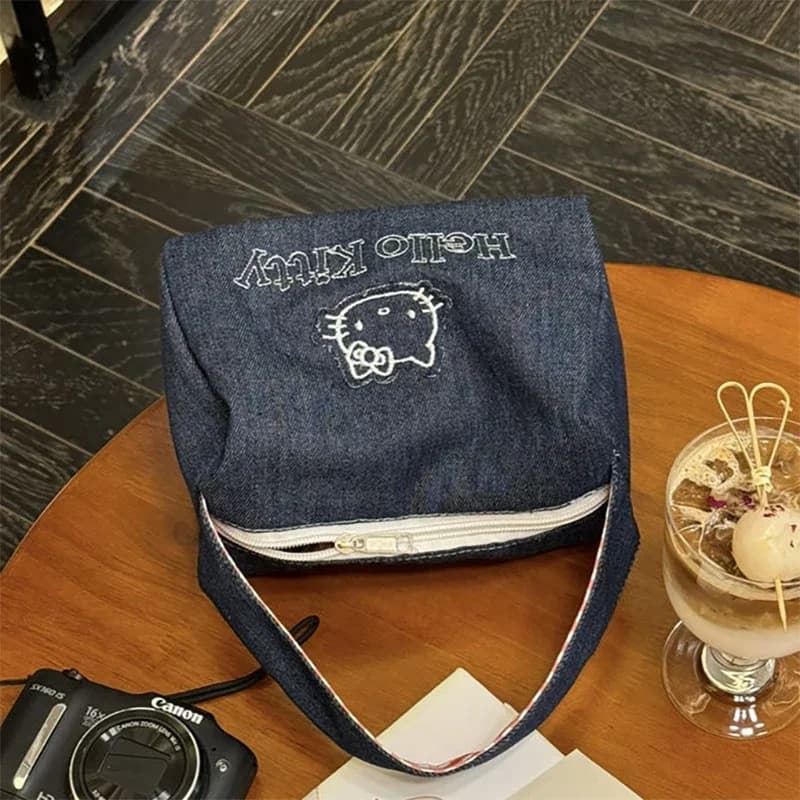 Anime Hello Kitty Retro Denim Handbag KT Cat High Aesthetic Large Capaci Portable Eup Bag Embroidered Travel Storage Bag Gifts