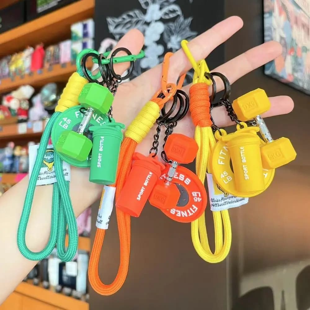 Detachable barbell plates Dopamine INS Simulation Manubri Keychain Water cups Creative fitness series Pendant Friends
