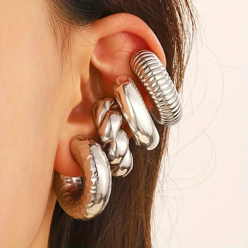 Set di 4 Orecchini a Clip a Forma di C in Acrilico per Donne, Semplici Orecchini Rotondi Color Oro e Argento Senza Piercing, Gioielli Punk Femminili