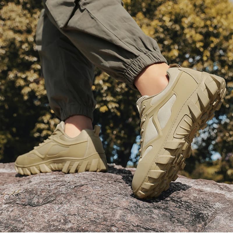 Shoes for Men 2025 New Men Sneakers Leather Waterproof Mountaineering Camping Hiking Shoes Thick Sole Comfortable Running Shoes