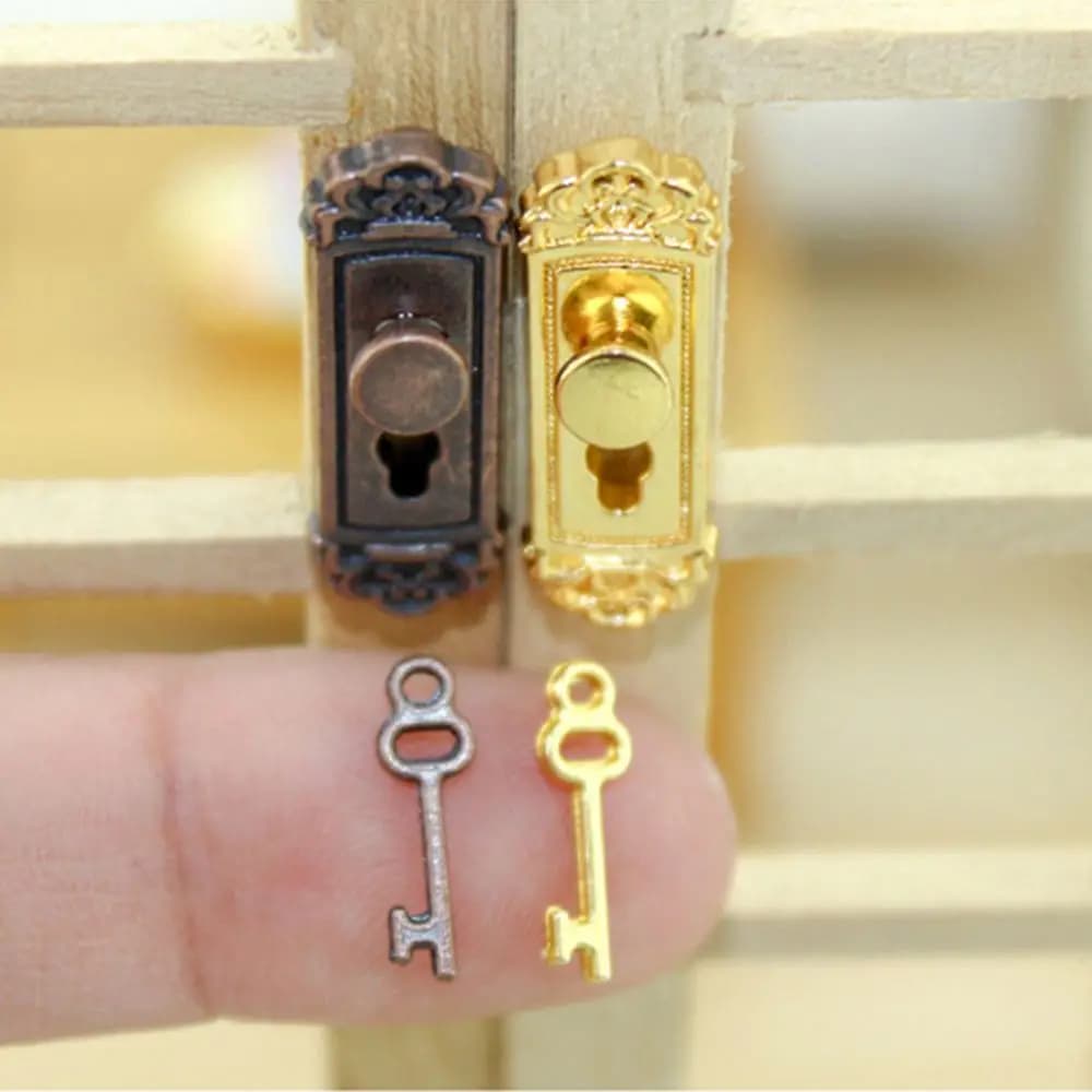 Moda scala 1/12 set di chiavi per serratura per casa delle bambole maniglie per porte in miniatura manopole in ottone mini mobili tirare casa delle bambole accessori fai da te