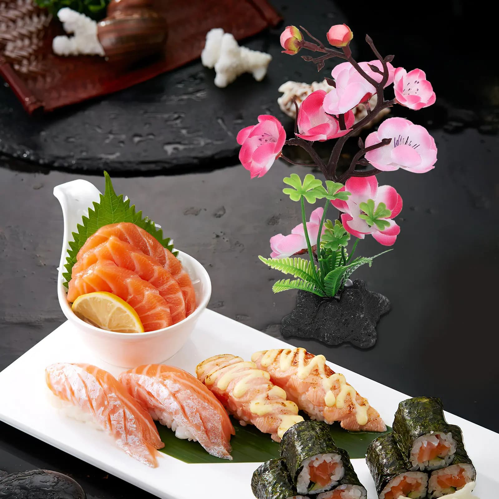 1 Pezzo Ornamento per Piatto Sushi, Decorazione con Fiori Artificiali, Pianta Verde Simulata, Decorazione da Tavolo per Ristoranti