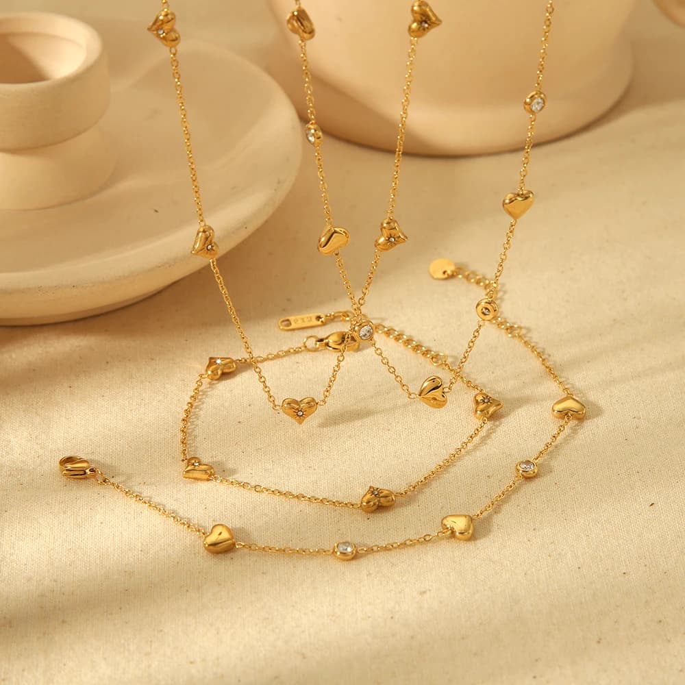 New Products Exquisite 18k Gold Plated Stainless Steel Glossy Diamond Heart Charm Chain Necklace Bracelet Jewelry Set for Women