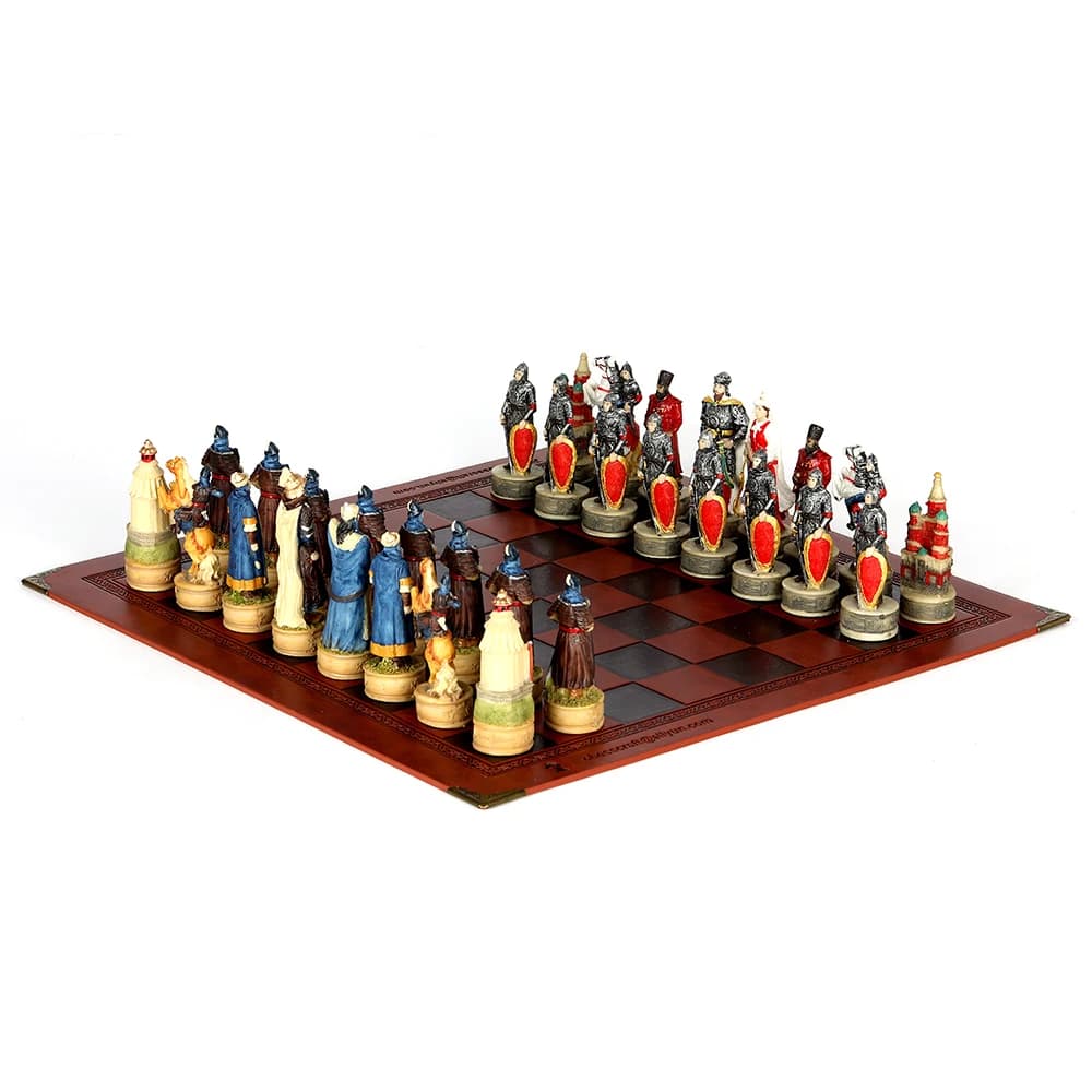 Set di scacchi a tema guerra Genghi Khan contro. Russia-32 Figure 3D, pezzi degli scacchi intagliati e dipinti, con gioco da tavolo in rilievo