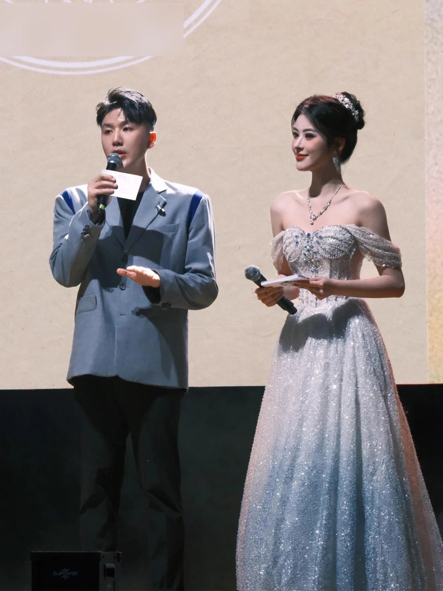 Abito da sera elegante e raffinato per studentesse, esami d'arte, compleanni per adulti, fidanzamenti, abito da ballo a vita alta con perline, abito da sposa
