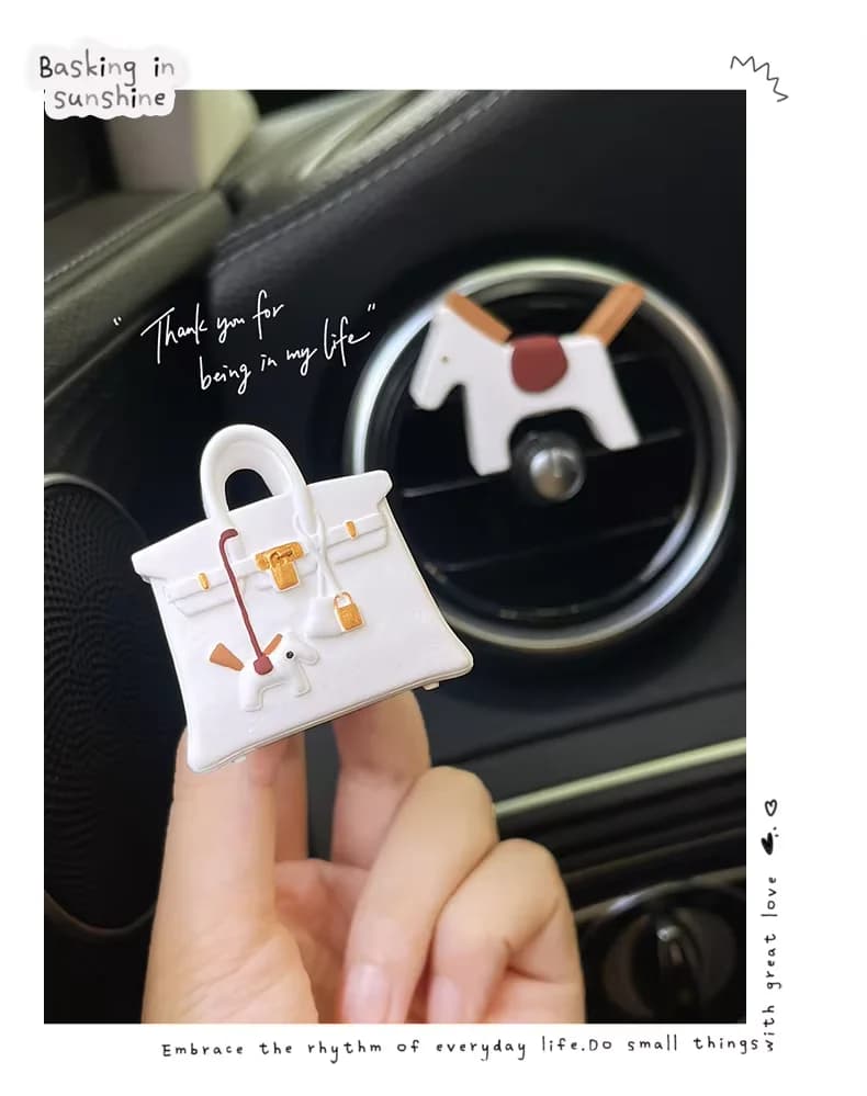 Deodorante per Auto in Stile Influencer, Non Tossico ed Ecologico, Profumo di Legno, Diffusore di Aroma per Bocchette dell'Aria con Decorazione in Pietra