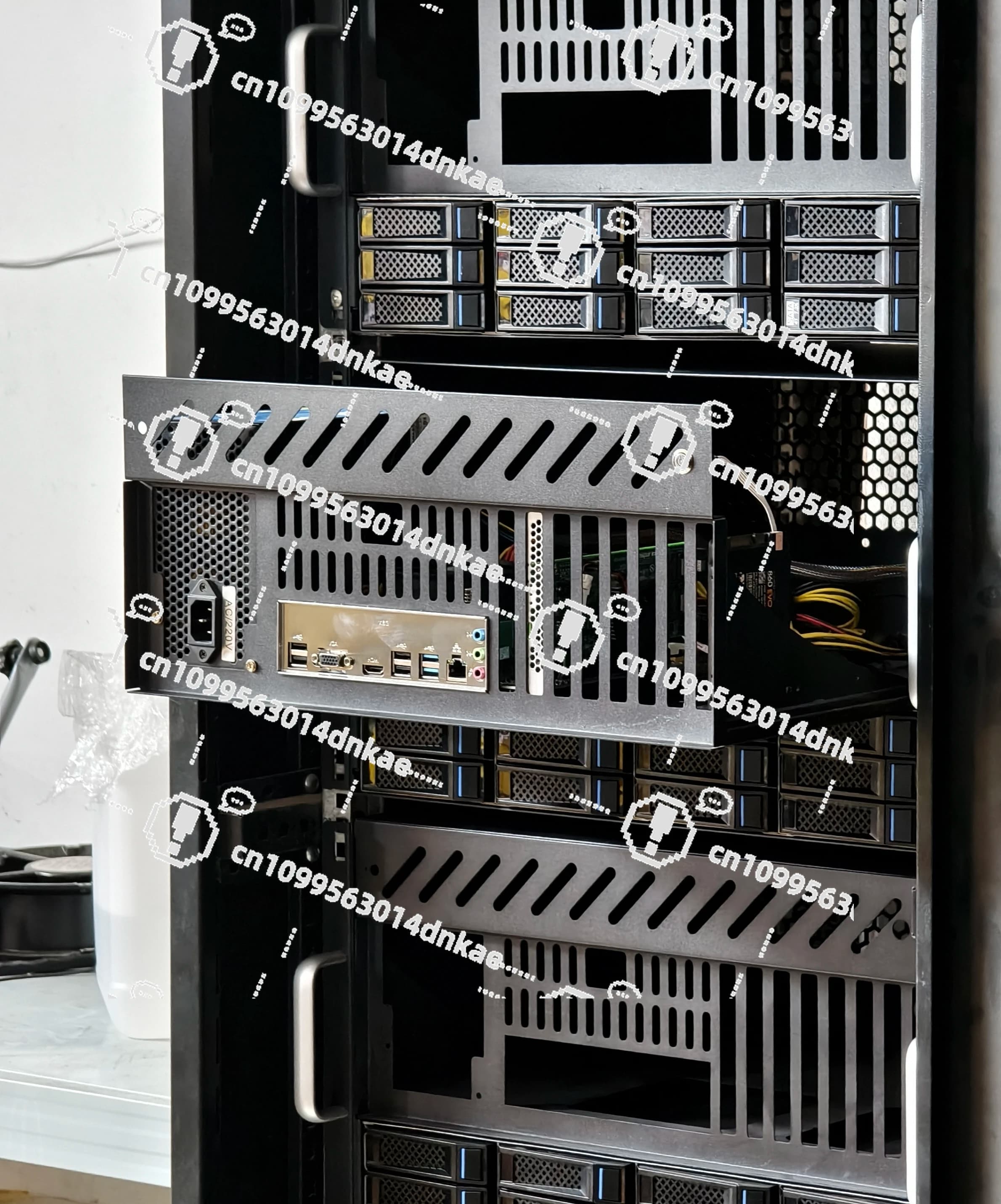 Chassis NAS M412PC a 12 dischi Black Group Flying Bull con backplane di espansione 12G, scheda madre EATX push-pull e IO frontale