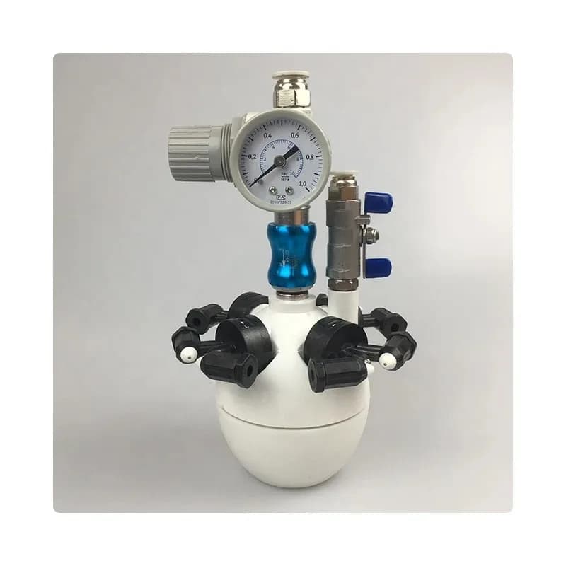 Sistema di ugelli per nebbia secca ad ultrasuoni commerciale Umidificatore da parete a soffitto Atomizzatore per nebulizzazione Sterilizzatore per nebulizzazione a spruzzo