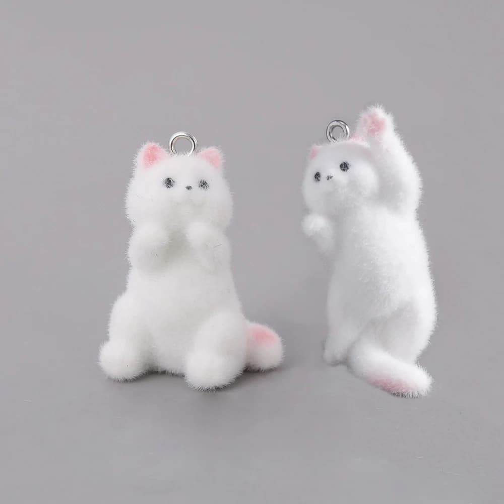 2 Pezzi Ciondoli in Resina a Forma di Gattino Floccato, Accessori per Creazione Gioielli, Catenine per Telefono, Portachiavi, Orecchini Fai da Te