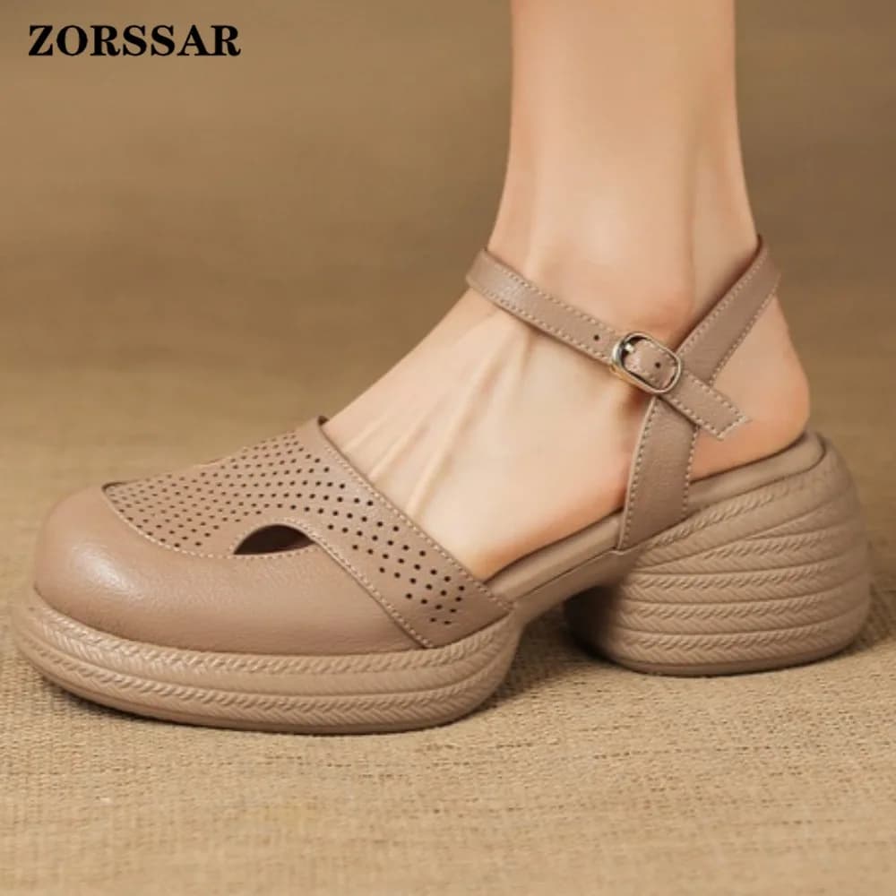 Sandali con plateau marroni da donna, Mary Jane perforati a punta chiusa con cinturino alla caviglia, scarpe comode con tacco grosso per l'estate