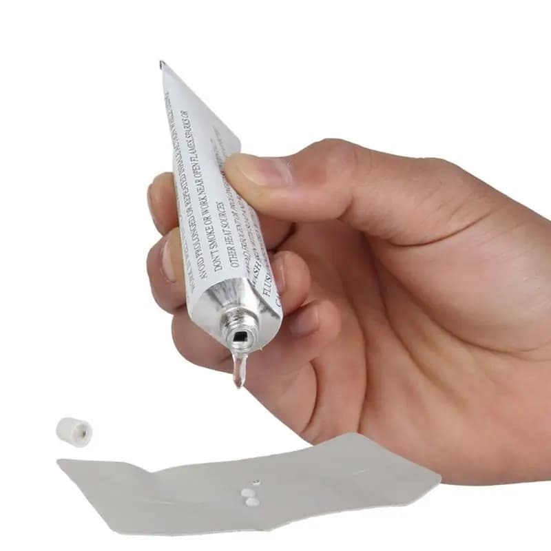Colla in PVC da 30 ml per gommone Gonfiabile Gommone Riparazione Colla Incollaggio Forniture di riparazione per Paddle Boat Kayak Cuscino d'aria 2026
