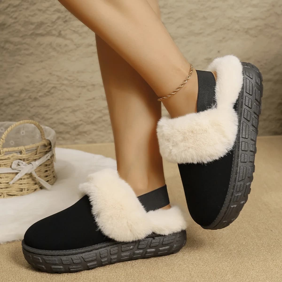 New Popular Leather Women Fashion Winter Indoor Solid Color Suede Fur Slippers Ladies Home Platform Warm Slip-on Women’s Shoes