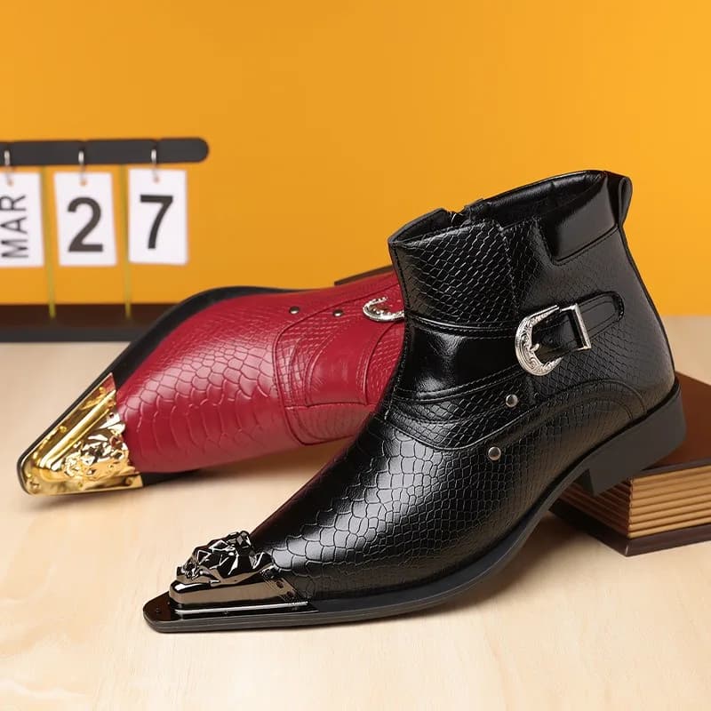 Scarpe da uomo in pelle a punta stile punk con stella progettata con stampa serpente Stivali da festa per spettacoli teatrali Stivale da cowboy da motociclista a punta in metallo