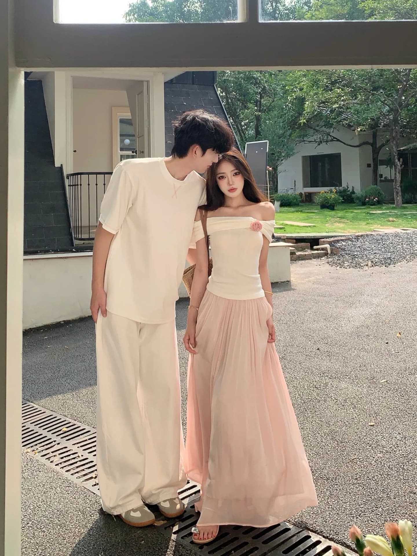 Soft Korean Style Couple Matching Summer Short Sleeve T-Shirt Women's Shoulder Bared Floral Top Half Skirt Set Breathable
