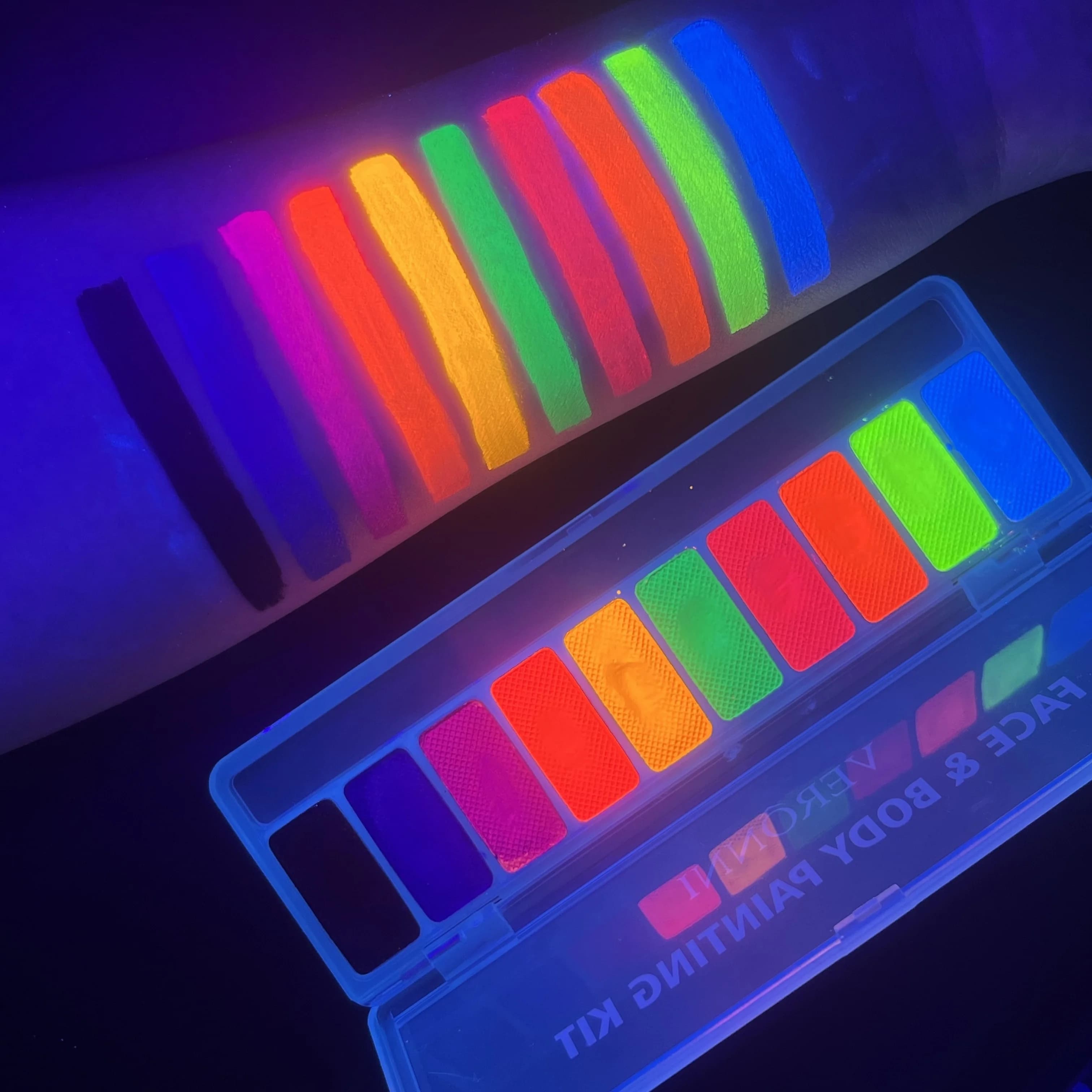 10 colori bagliore fluorescente al neon olio viso body art vernice bagliore UV pittura a olio festa di Halloween vestito operato bellezza trucco cosmetici