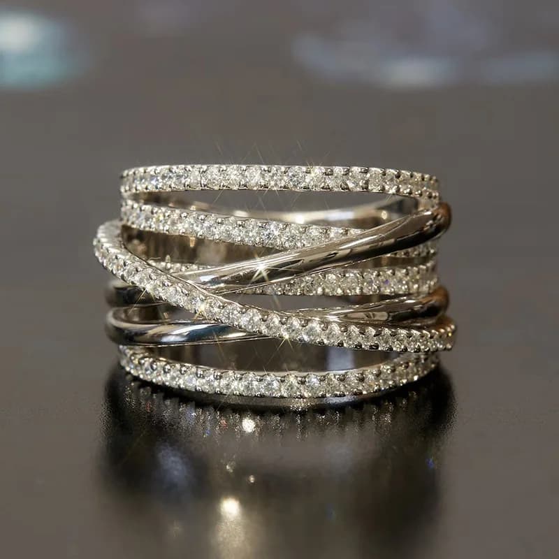 New Multi-layer Design with Inlaid Zircon Rings for Women, Sparkling and Elegant Lines, Light Luxury Style, High-end Accessories