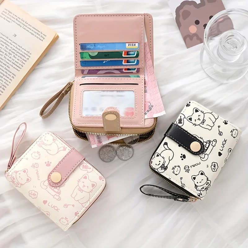 Women Wallet Coin Purse Printed Cute Bear Wallets Tri-Fold Snap Closure Student Short Card Card Holder Coin Purse Clutch ID Clip