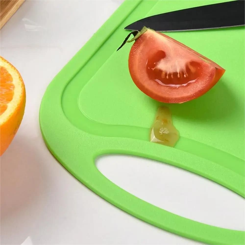 Rectangle Nonslip Plastic Cutting Board Handle with Groove Chopping Board Easy To Clean Multicolor Chopping Block Baby Food