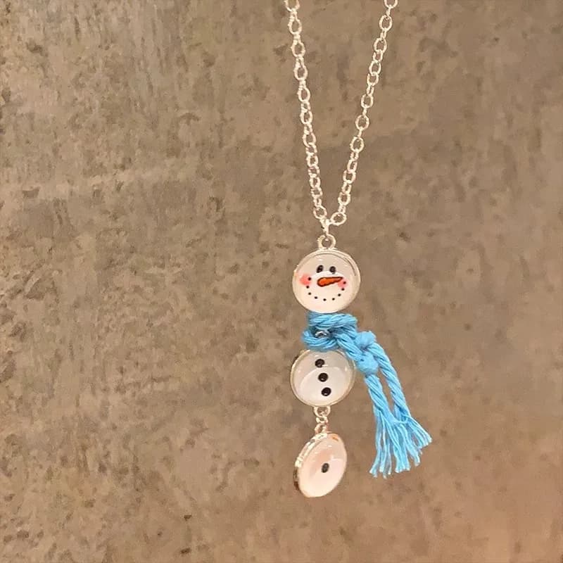 White Button Design Snowman Scarf Pendant Necklace Cute Sweater Chain for Women and Girls Christmas Jewelry Gifts