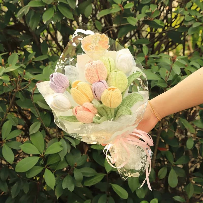 Bouquet di Tulipani all'Uncinetto, Fiore in Filato Lavorato a Maglia, Regalo per Madre e Fidanzata, Pianta Artificiale Realistica per la Festa della Donna