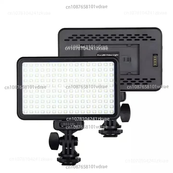 W228 Luce per fotocamera Notizie Intervista Attrezzatura fotografica Led Fill