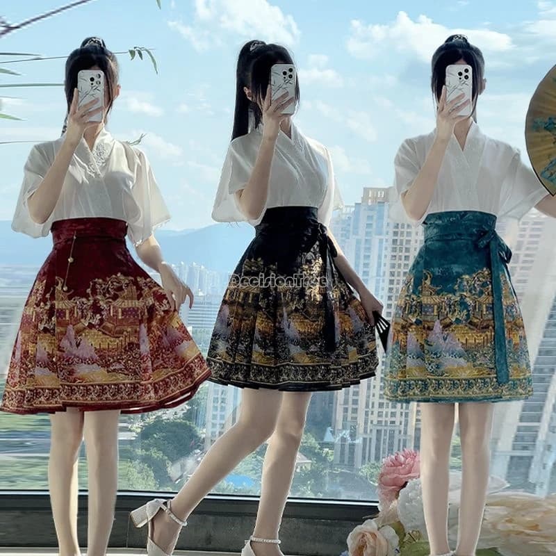 Abbigliamento Hanfu in stile Ming cinese 2026, jacquard per tutti i giorni, versatile, con colletto incrociato, top Hanfu e gonna a balze corta e lunga.