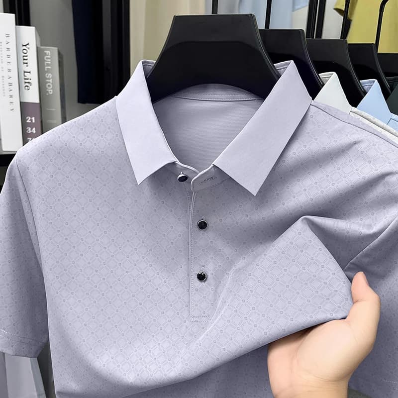 Polo Uomo Stile Old Money Estate 2026 con Motivo Lineare Sottile, Fresco al Tatto, Antipiega, per Golf e Casual, a Maniche Corte
