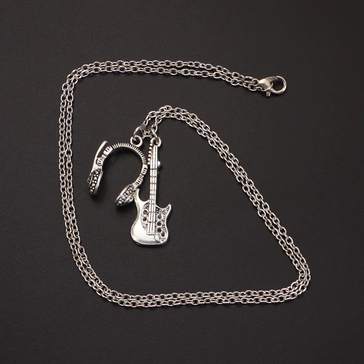 Guitar Headphones Necklace Exquisite Music Theme Pendant Elegant Lightweight Jewelry Gift for Friends Lover Music Carnival