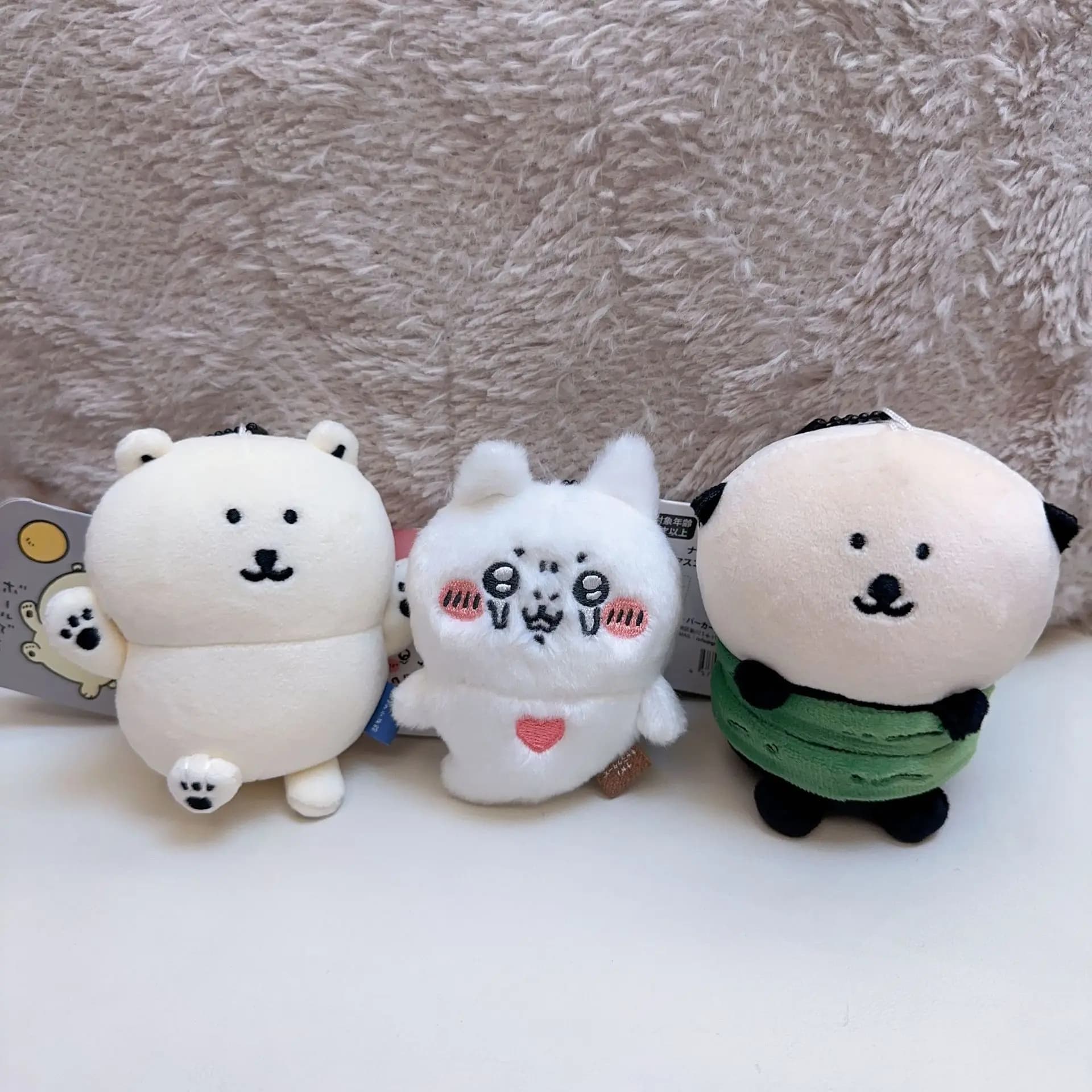 Portachiavi in peluche Chiikawa, simpatico ciondolo a forma di lontre marina, orso polare, angelo, giocattolo di peluche, ciondolo per borsa, bambola di peluche morbida da collezione, regalo