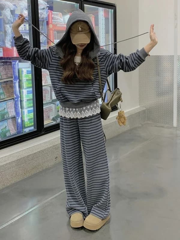 Korean Style Striped Sweatshirt Casual Set Women's Lace Patchwork Wide Leg Pants Two Piece Set High Waist Long Sleeve Hoodie