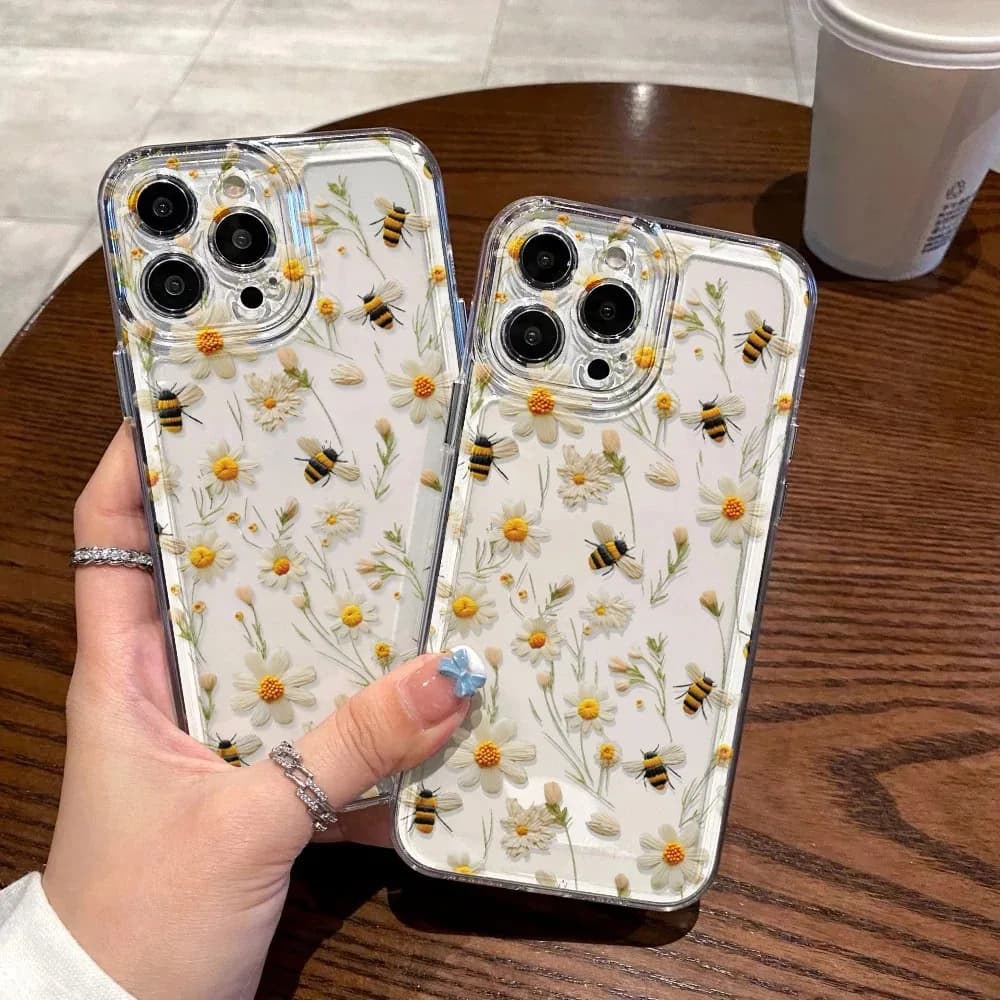 Cover Trasparente in TPU con Fiori a Margherita per iPhone 17 16 13 12 11 14 15 Pro Max 14 15 16 Plus 16E 17 Air, Morbida e Antiurto