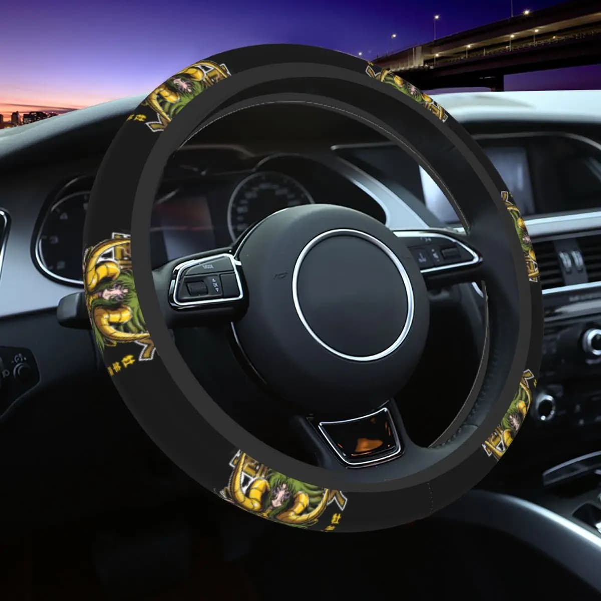 Coprivolante Saint Seiya da 38 cm, protezione per volante auto, adatto per auto berlina, accessori auto universali da 14,5-15 pollici