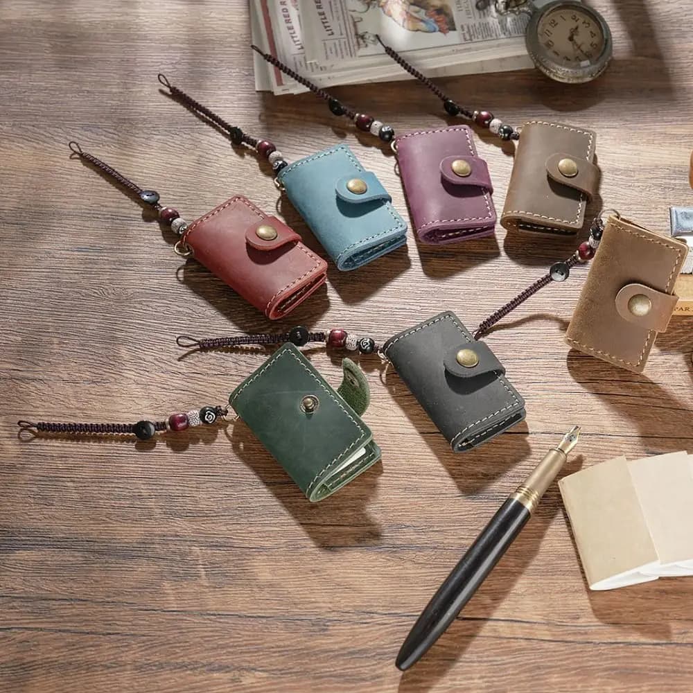Handmade Retro Tiny Leather Notebook Cowhide Cover Decorative Mini Pocket Notepad Pendant Travel Sketchbook Planner Wedding