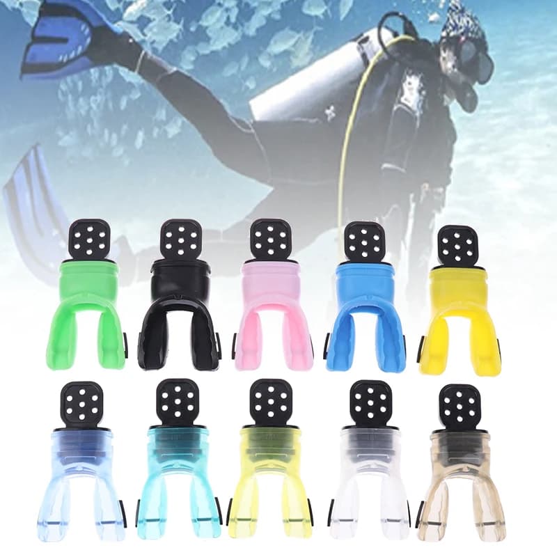 Snorkel underwater universal thermoplastic for underwater diving modelable for practical breath with regulator for enveloping mouthpiece