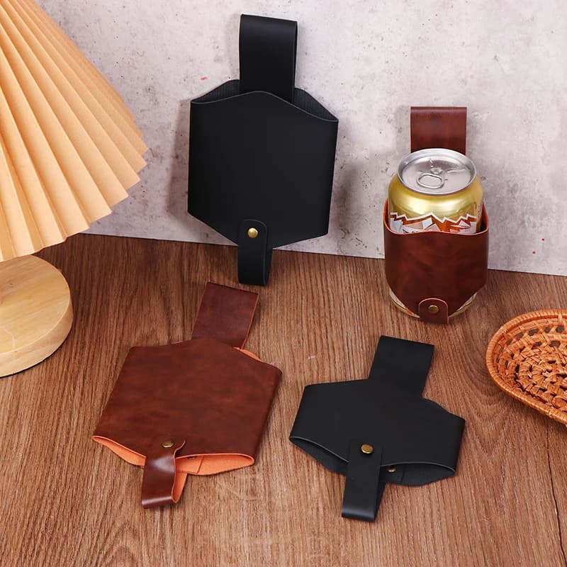 Fondina in vita per bottiglia di birra in pelle PU Borsa da cintura portatile Pratico supporto per lattine di bevande per vino per viaggi sportivi all'aria aperta