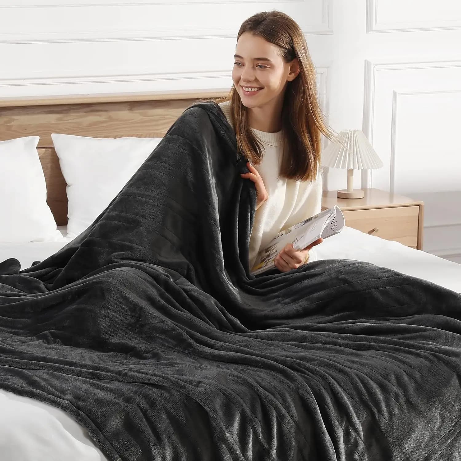Coperta Elettrica Riscaldata King Size, 254x229 cm, Morbida in Flanella con Doppio Telecomando, 5 Livelli di Calore e Spegnimento Automatico