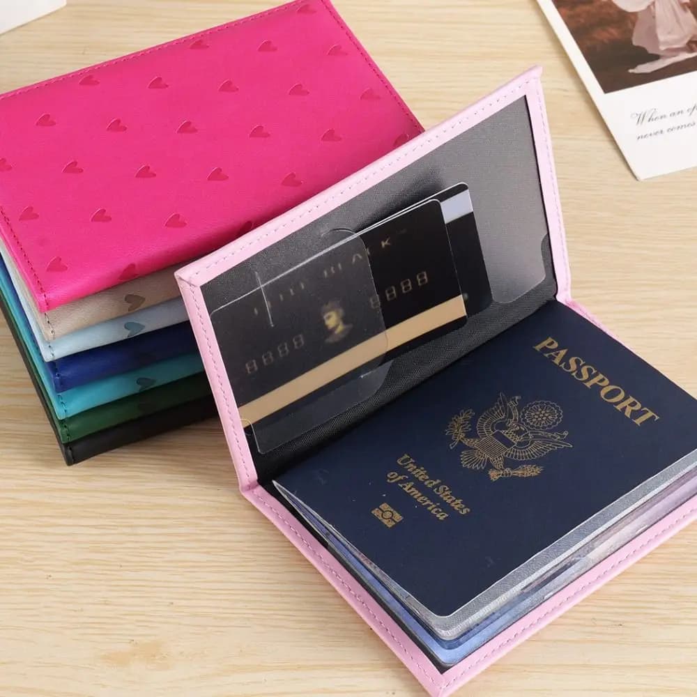 Luxury Love Printed Passport Protective Cover Portable PU Leather Document Protector Case Cute Passport Holder