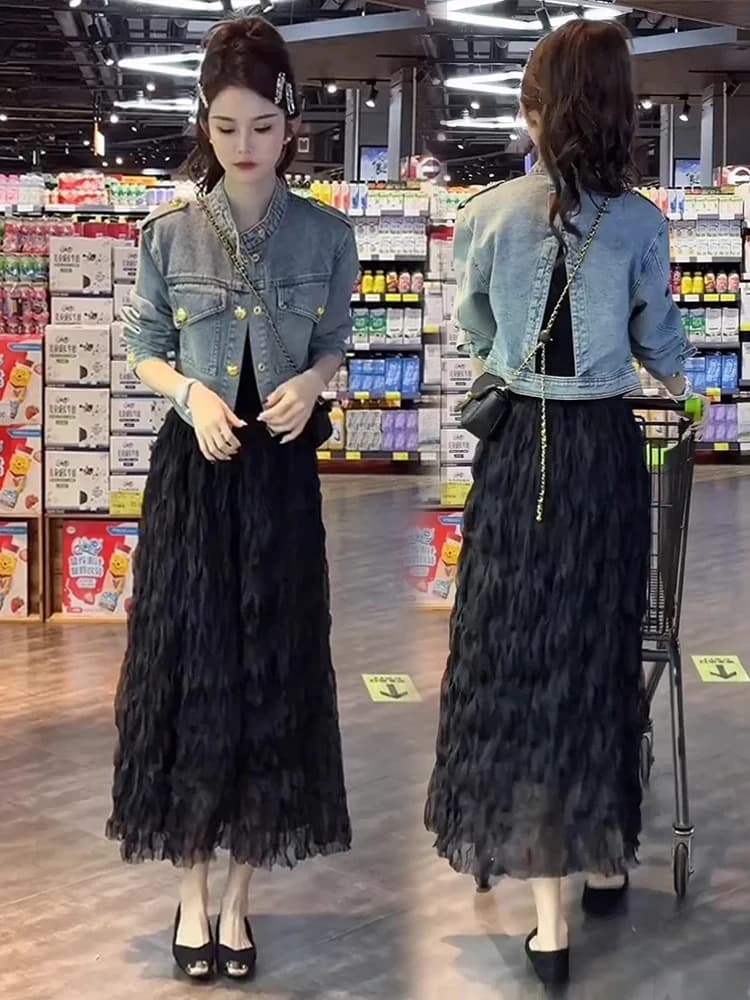 Spring Fashionable Women's Denim Jacket And Mesh Skirt Outfit Set Long Sleeve Button Closure Elegant Two-Piece Ensemble