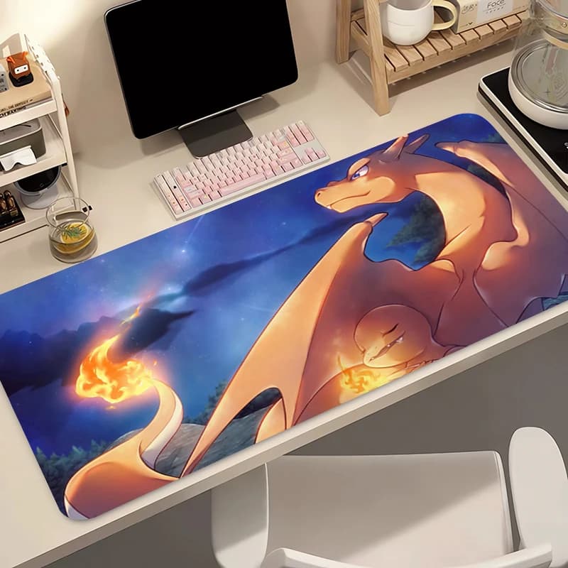 Tappetino per mouse Anime Pokemon Charizard Kawaii Accessori da gioco Notbook Computer Speed Mini Pc Gamer Tappetino per tastiera Tappetino per mouse